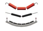 flexible chain-type garland idler for belt alignment