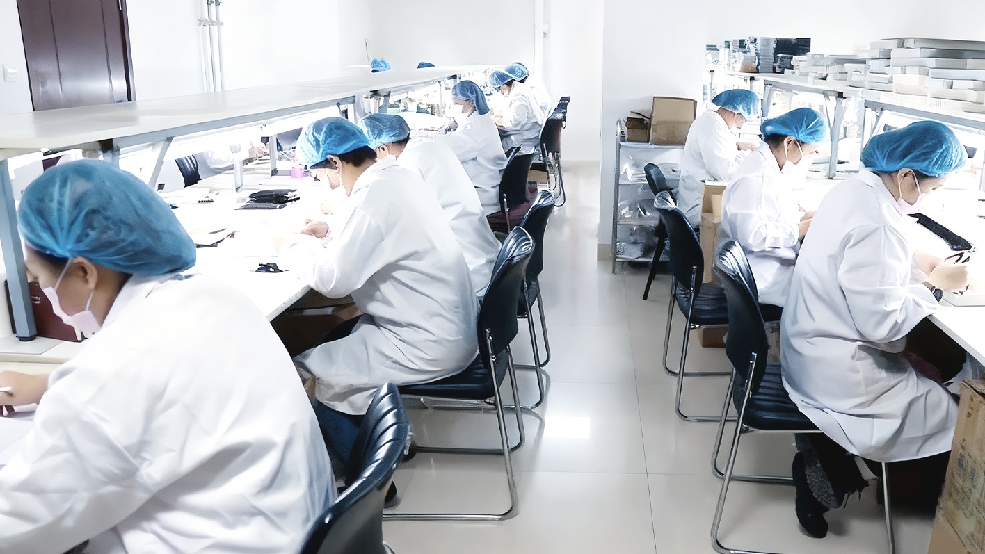 Mega beauty lash manufacturer