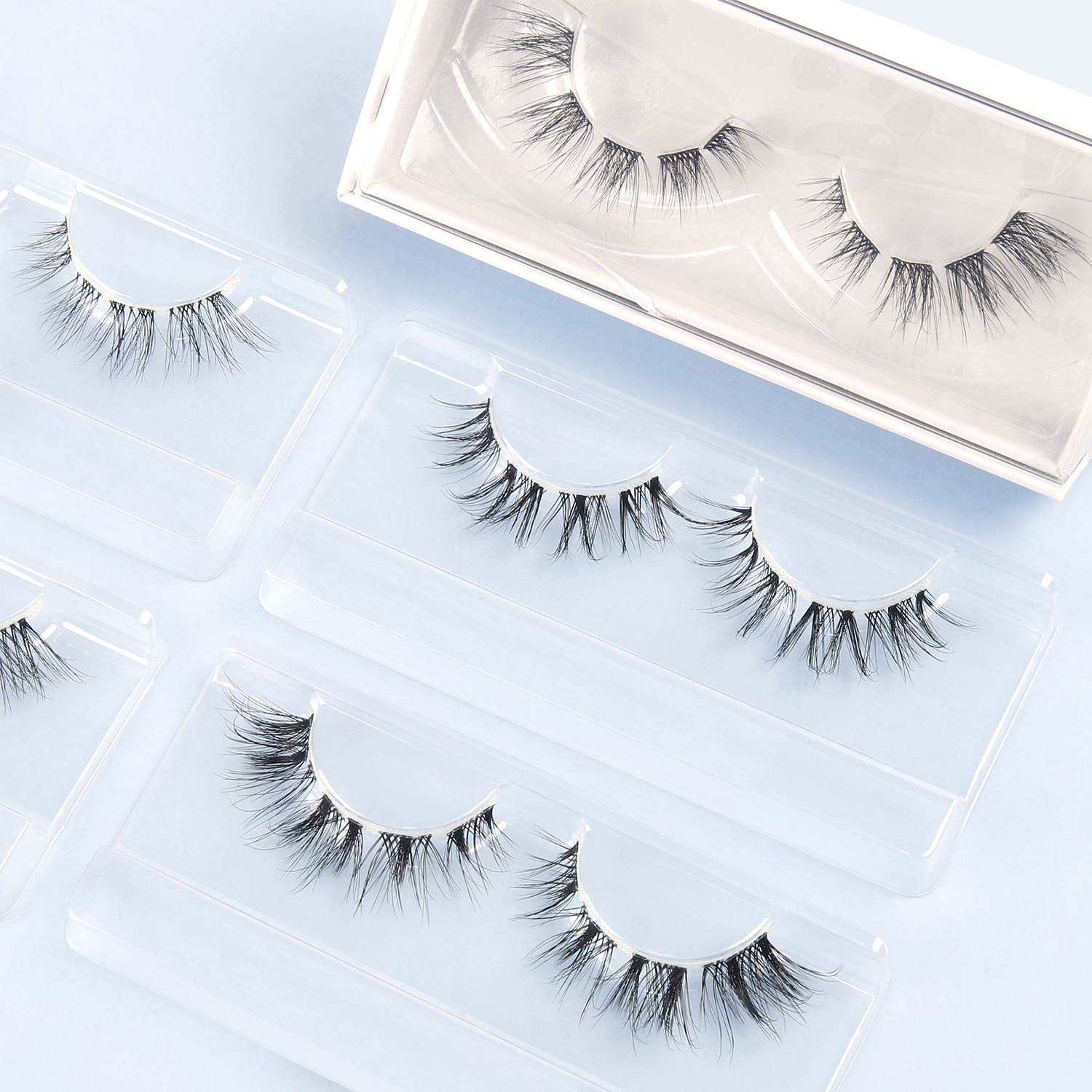 wisp pre mapped cluster lashes