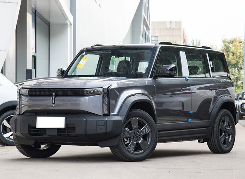 _0001_cropped_09-1奇瑞ICAR3-灰