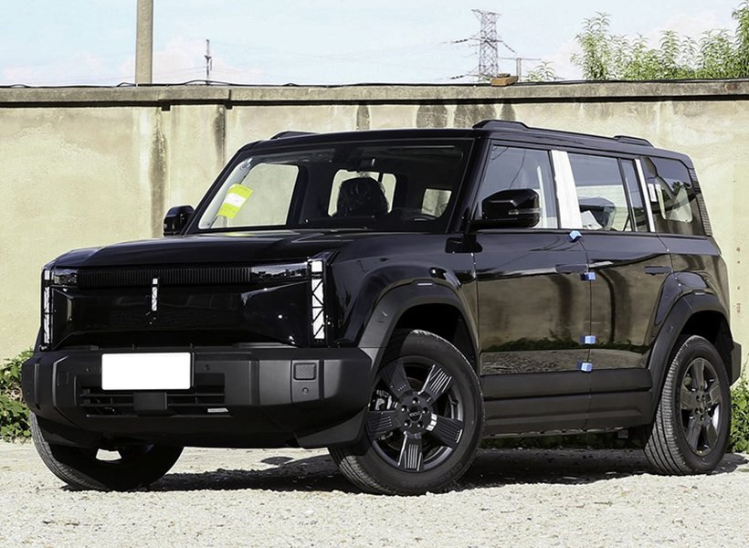 _0003_cropped_09-1奇瑞ICAR3-黑