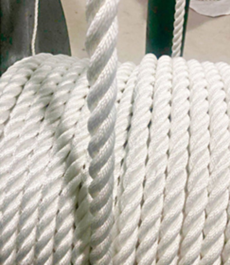 Nylon Three-Strand Rope | Wet-Condition Stable Rope for Mooring