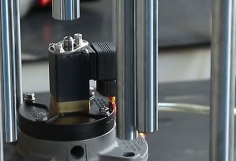 Analizador metalográfico