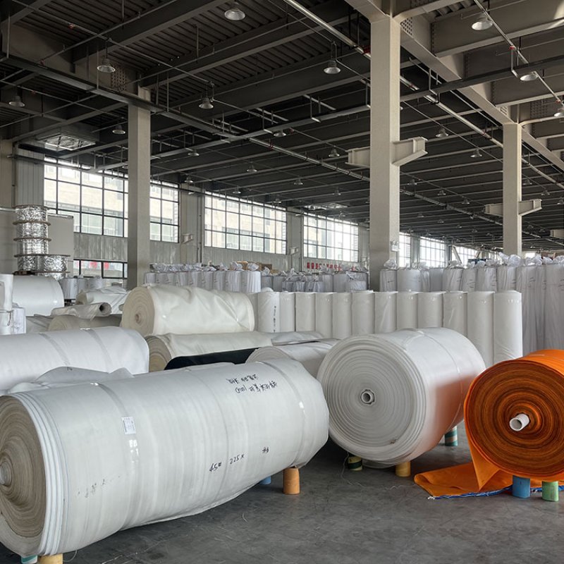 Tela filtrante para clasificación de escombros