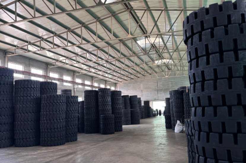 Los pedidos en el extranjero de Qingdao Maoxiang Rubber aumentan y las líneas de producción inteligentes facilitan los envíos globales.