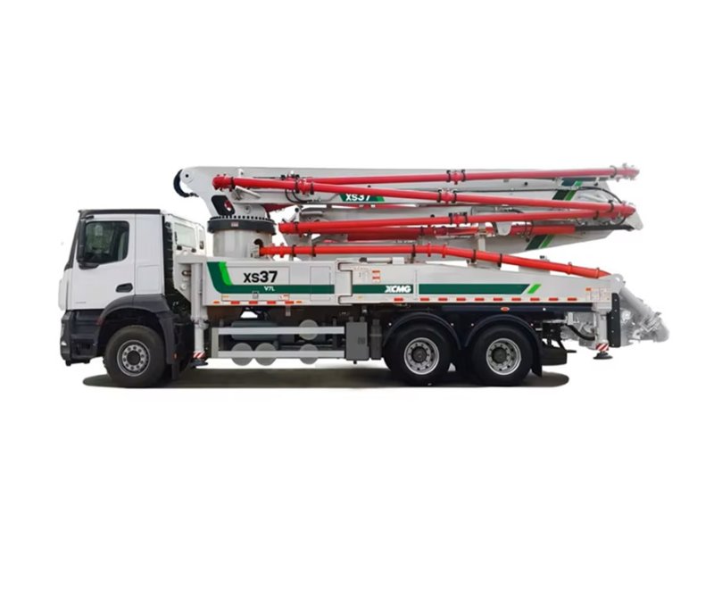 XCMG XS37 37M 6×4 Truck Mounted Concrete Boom Pump