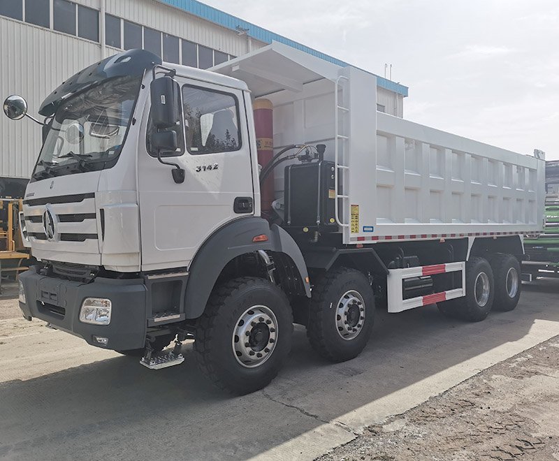 BEIBEN NG80 8×4 Dump Truck