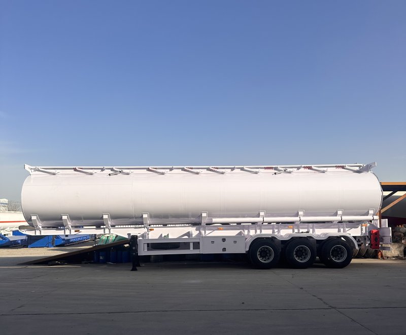 3 Axle Water Tank Semi Trailer