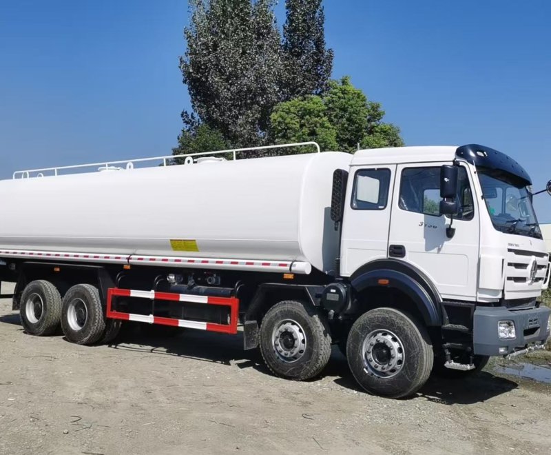 BEIBEN NG80 8×4 Water Bowser Truck
