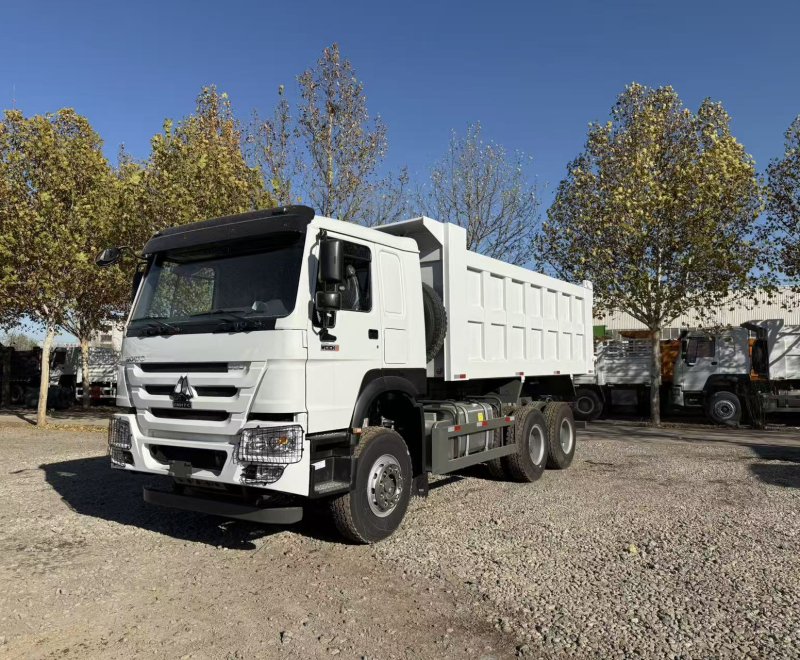 SINOTRUK HOWO 6×4 Dump Truck