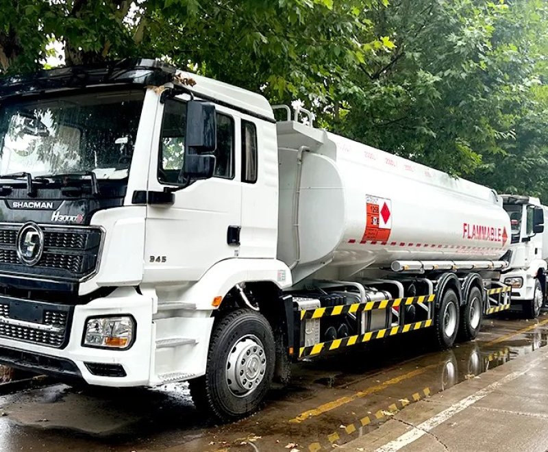 SHACMAN H3000 6×4 Fuel Tank Truck