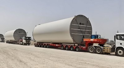 SHACMAN - Transporting Miracle in the Rub' al Khali Desert