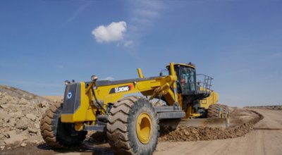 Difference between a Grader and a Road Roller