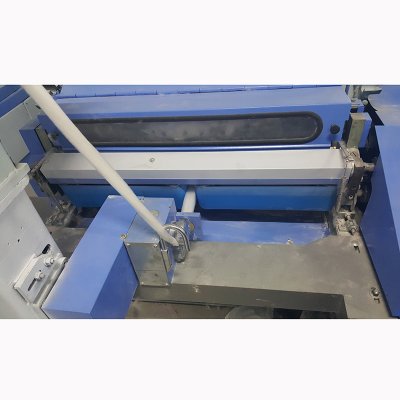 Renovación de la máquina cardadora 186G-7