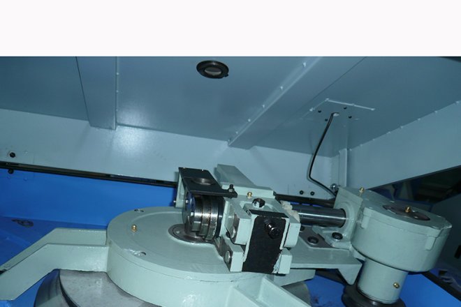 Renovación de la máquina cardadora 186G-4