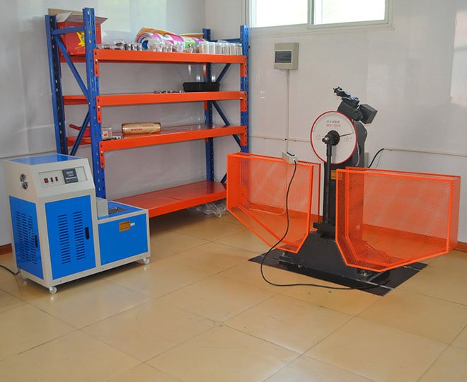 Impact testing machine