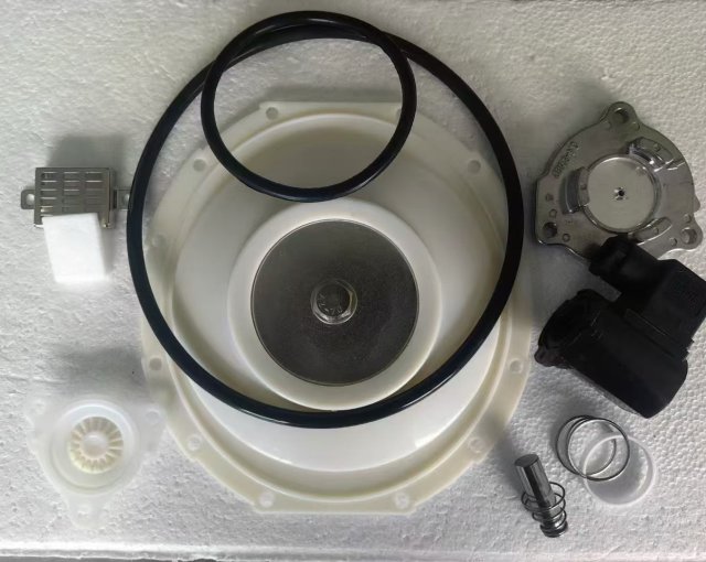 Why Does Pulse Valve Diaphragm Service Life Drop Sharply Under High-Temperature, Humid and Oil-Containing Air Conditions? How to Repair It?