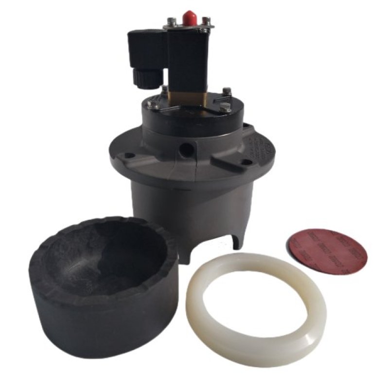 Air pulse cleaning valve with clean equipment performance