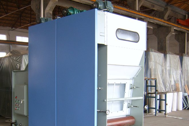 New Type Semi-Worsted Feeder