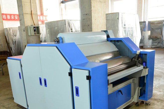 Opening & Parallelizing Combing Machine