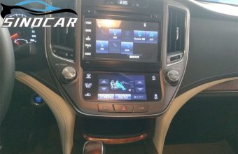 丰田皇冠 2016 2.0T 时尚版 (9)