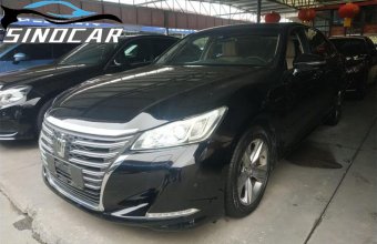 丰田皇冠 2016 2.0T 时尚版 (1)