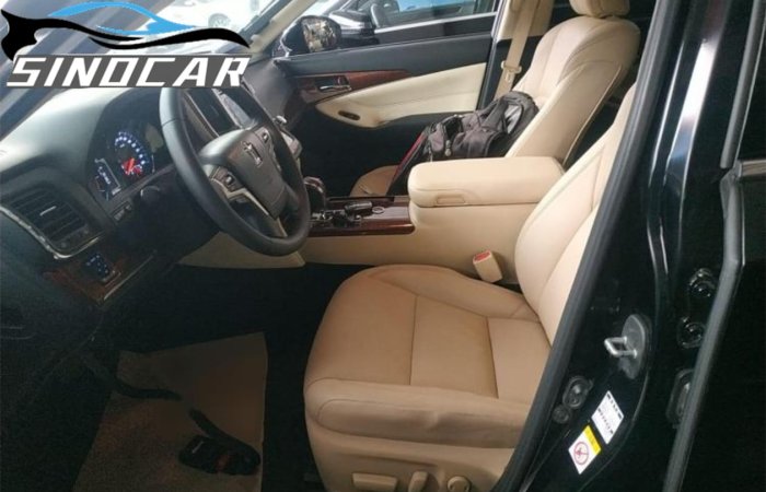 丰田皇冠 2016 2.0T 时尚版 (11)