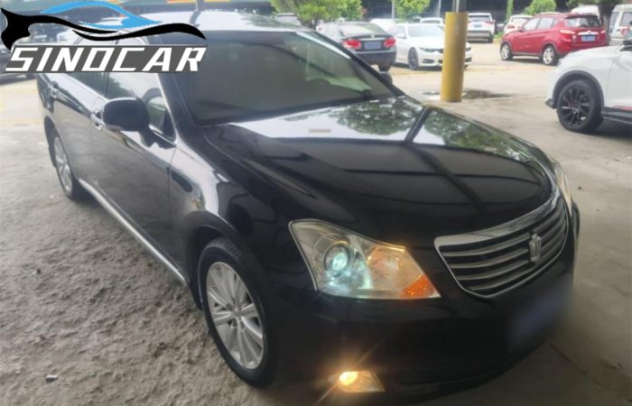 丰田皇冠 2011 2.5L Royal真皮天窗版 (3)