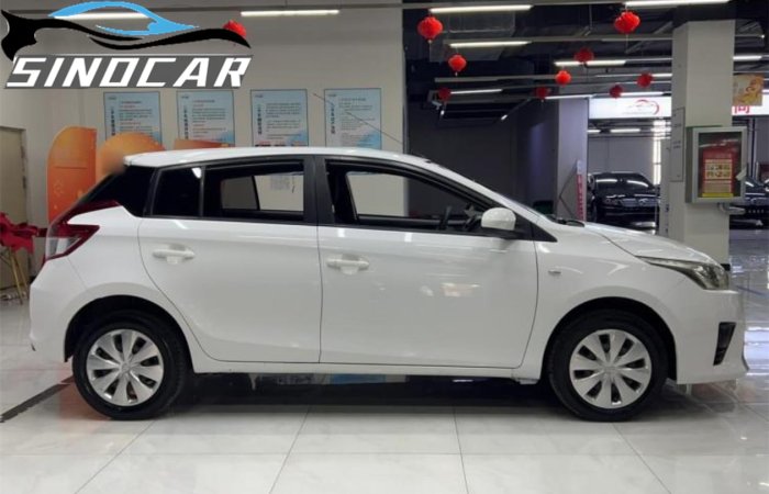 丰田致炫 2016 1.5E 自动魅动版白色 (3)