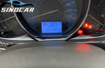 丰田致炫 2016 1.5E 自动魅动版白色 (7)