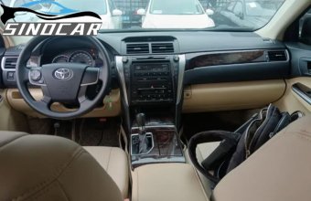 丰田凯美瑞 2016 2.0E 精英版 (8)