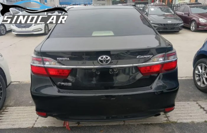 丰田凯美瑞 2016 2.0E 精英版 (10)