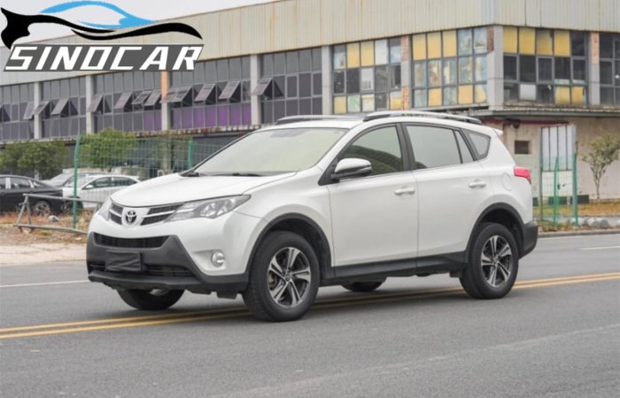 丰田RAV4荣放 2015 2.0L CVT两驱风尚版白色 (10)