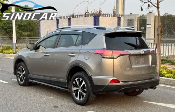 丰田RAV4荣放 2017 2.0L CVT两驱风尚版 (10)