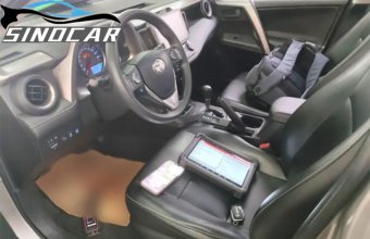 丰田RAV4荣放 2017 2.0L CVT两驱风尚版 (4)