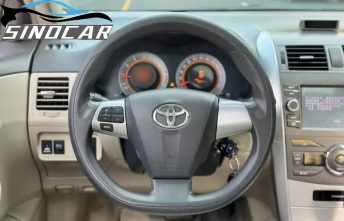 Corolla 2013 1.8L 至酷版 (4)