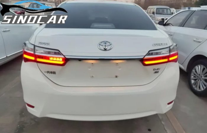 丰田卡罗拉 2018 1.2T S-CVT GL-i真皮版 (17)