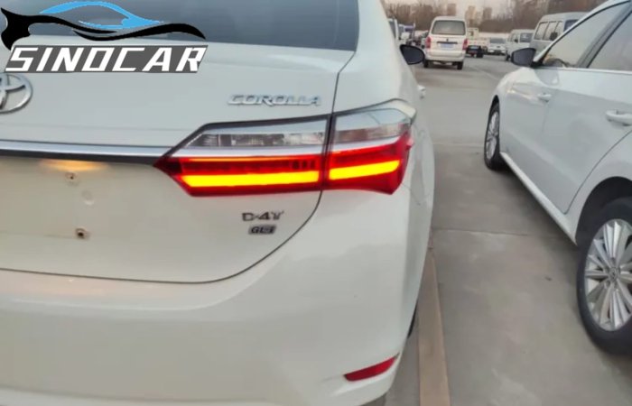 丰田卡罗拉 2018 1.2T S-CVT GL-i真皮版 (15)