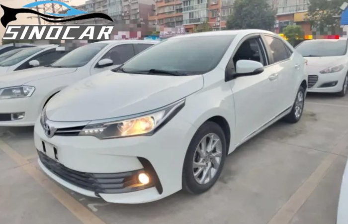 丰田卡罗拉 2018 1.2T S-CVT GL-i真皮版 (21)