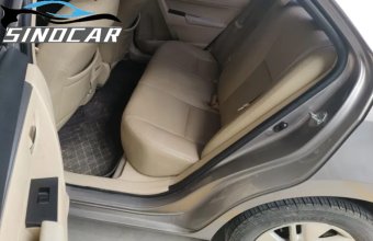 丰田卡罗拉 2016 1.6L CVT GL (3)