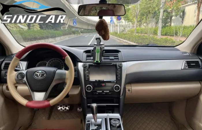 丰田凯美瑞 2013 俊瑞 2.0S 耀动版 (7)