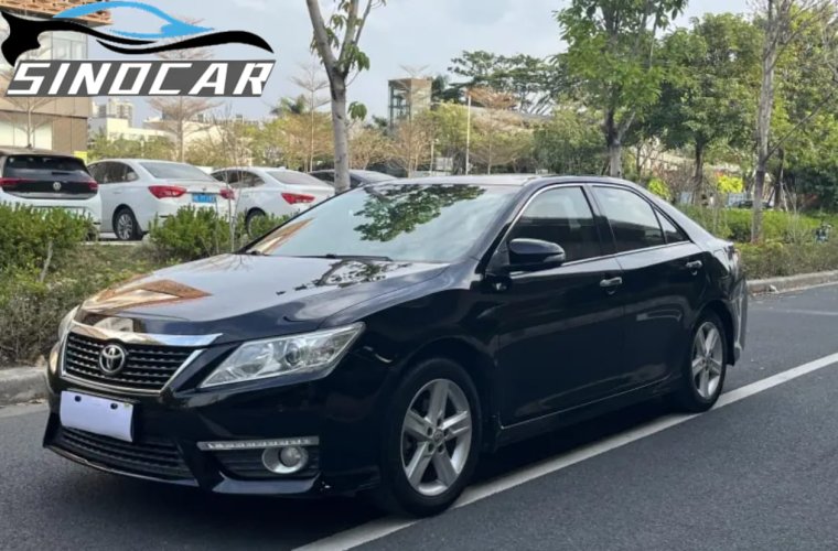 Low Price For 2013 Toyota Camry 2.0S China Hot-Sale Petrol Sedan