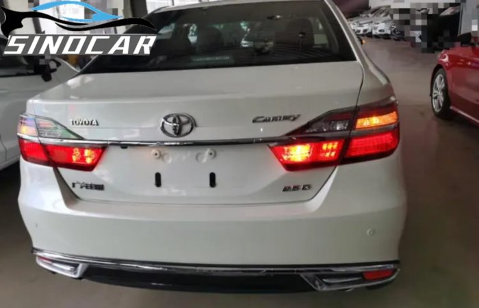 丰田凯美瑞 2017 2.5G 豪华导航版 (9)