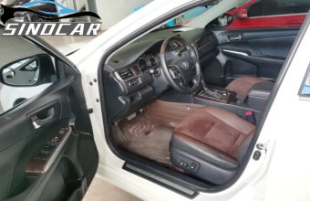 丰田凯美瑞 2017 2.5G 豪华导航版 (4)