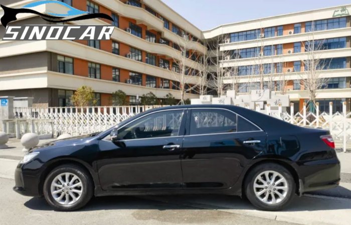 丰田凯美瑞 2016 2.0G 领先版黑色 (4)