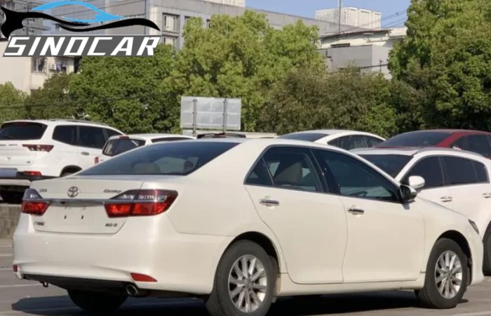 丰田凯美瑞 2015 2.0E 精英版 (5)