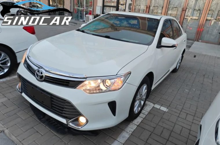 Hot-Selling 2.0G White Used Vehicles 2016 Toyota Camry For Sale