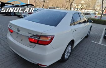 丰田凯美瑞 2016 2.0G 领先版白色 (6)