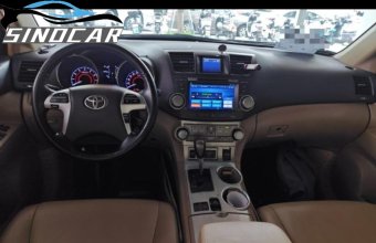 丰田汉兰达 2015 2.7L 两驱七座豪华版 (7)