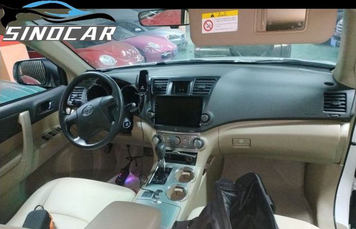 丰田汉兰达 2014 2.7L 两驱精英版 (6)